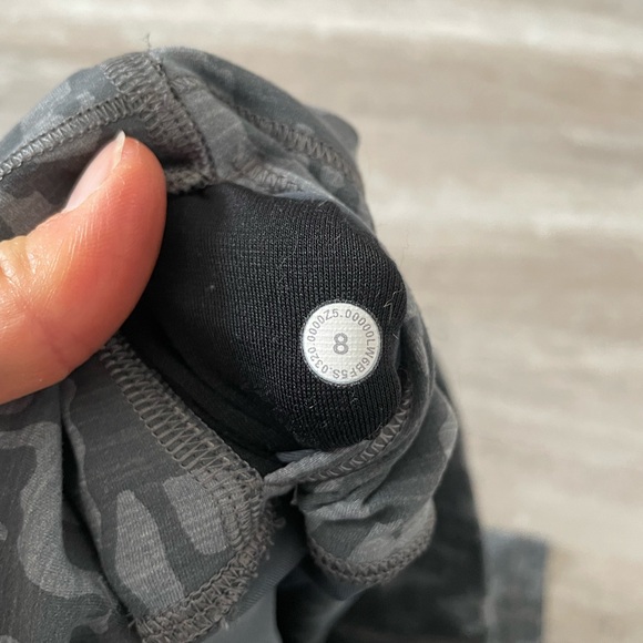 Lululemon Wunder Train 21” - Picture 2 of 4